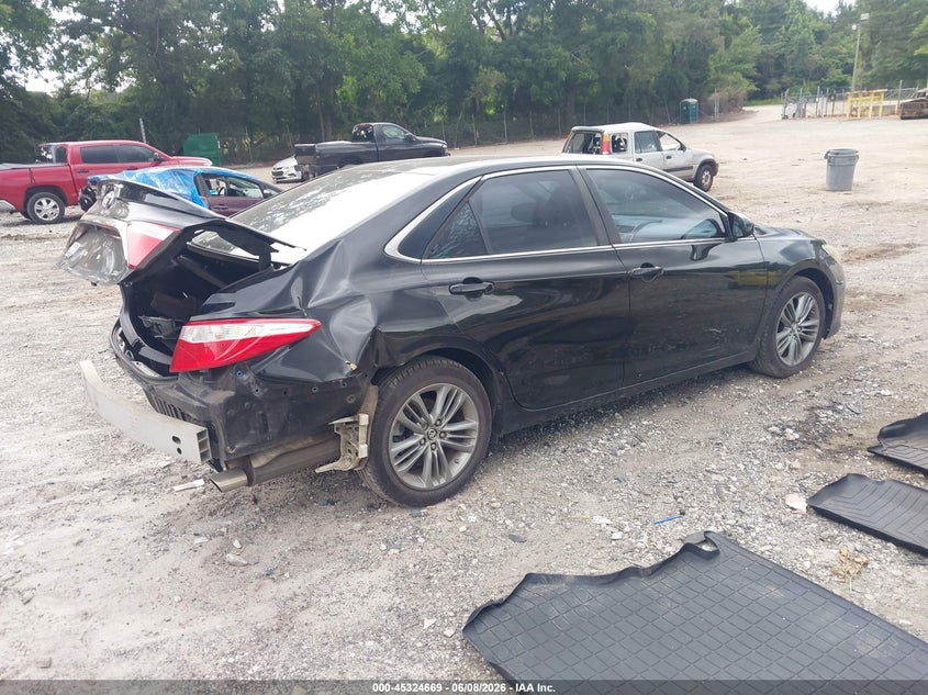 2015 TOYOTA CAMRY auction photo 4
