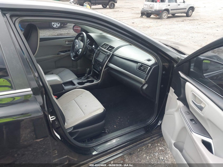2015 TOYOTA CAMRY auction photo 5