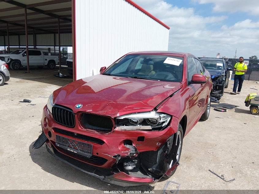2015 BMW X6 auction photo 2