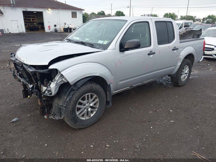 2019 NISSAN FRONTIER auction photo 2