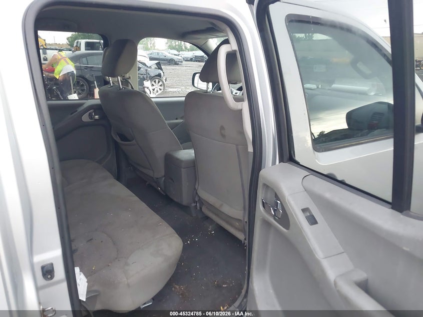 2019 NISSAN FRONTIER auction photo 8