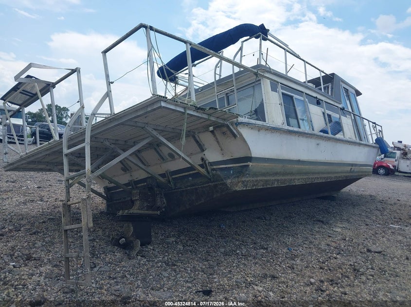 1973 NAUTALINE HOUSE BOAT auction photo 4