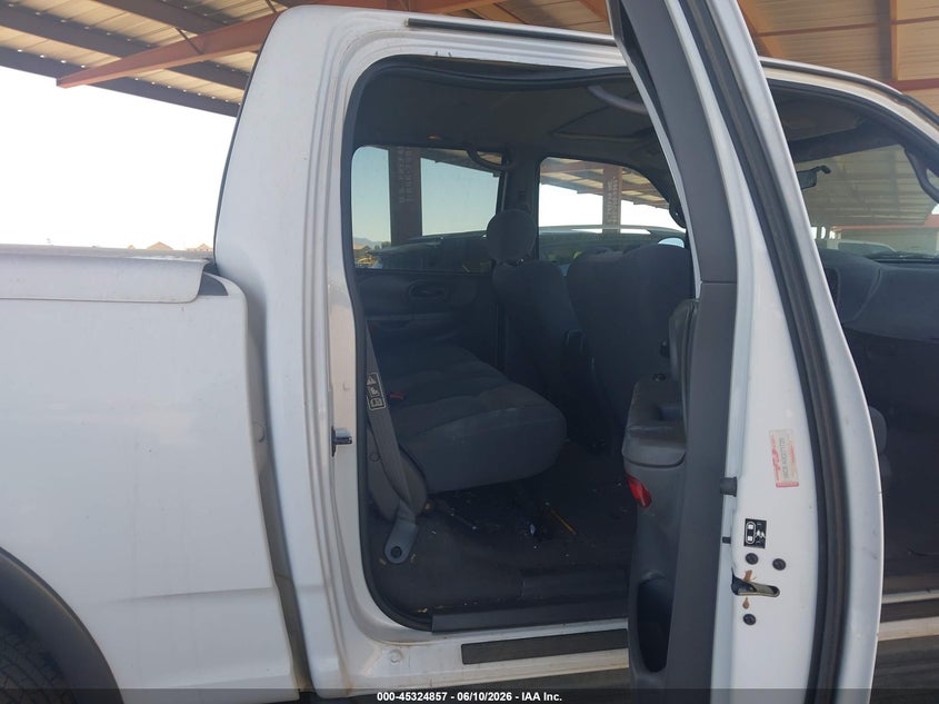 2002 FORD F-150 auction photo 8