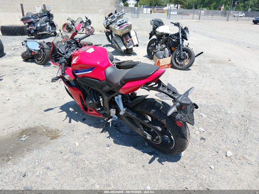 VIN MLHRH155XT5201161 2026 HONDA CBR650 R