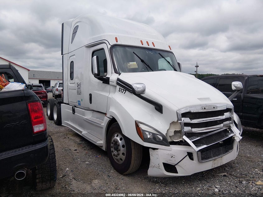 2019 FREIGHTLINER NEW CASCADIA 126