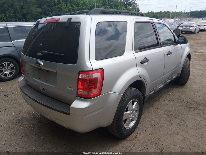 Vin: 1fmcu0dg2bkc16461, lot: 45822917, ford escape xlt 20114