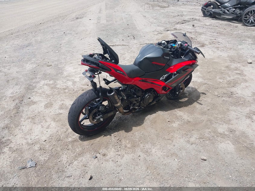 2025 KAWASAKI EX500 auction photo 4