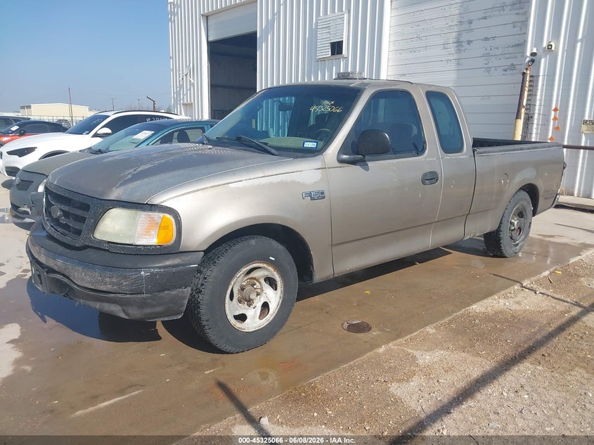 2002 FORD F-150 auction photo 2