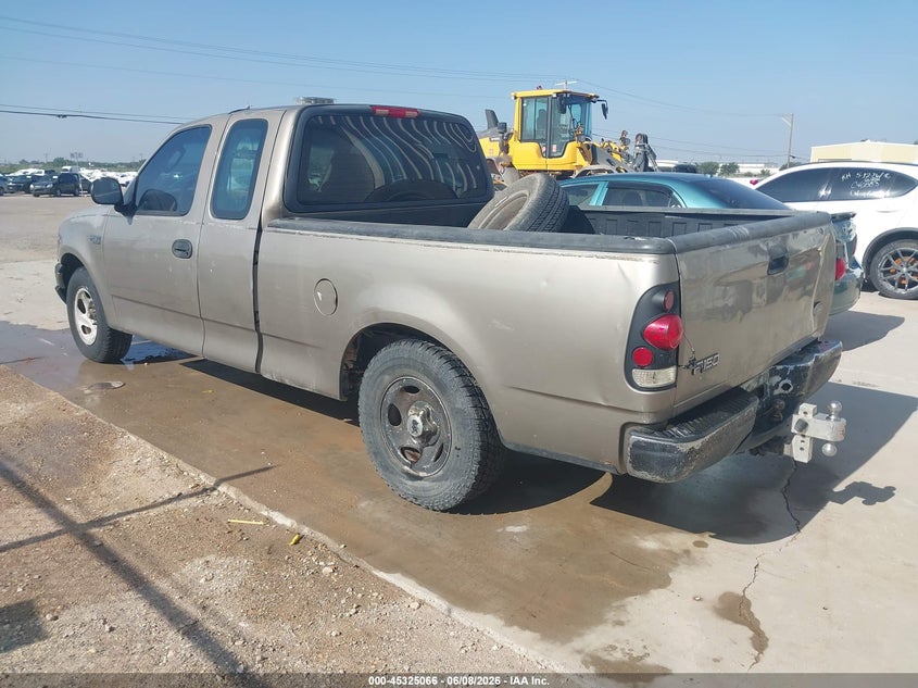 2002 FORD F-150 auction photo 3