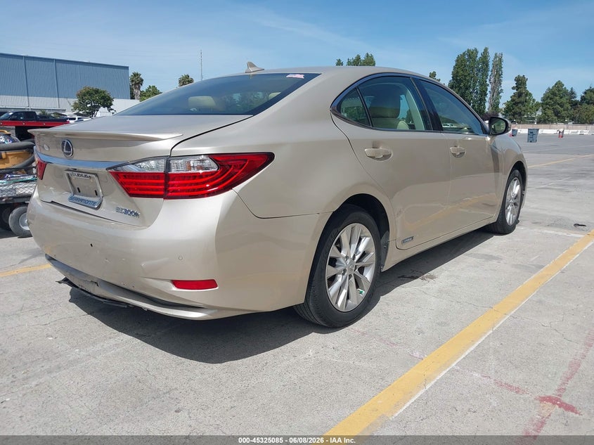 Vin: jthbw1gg6d2004112, lot: 45823018, lexus es 300h 20134