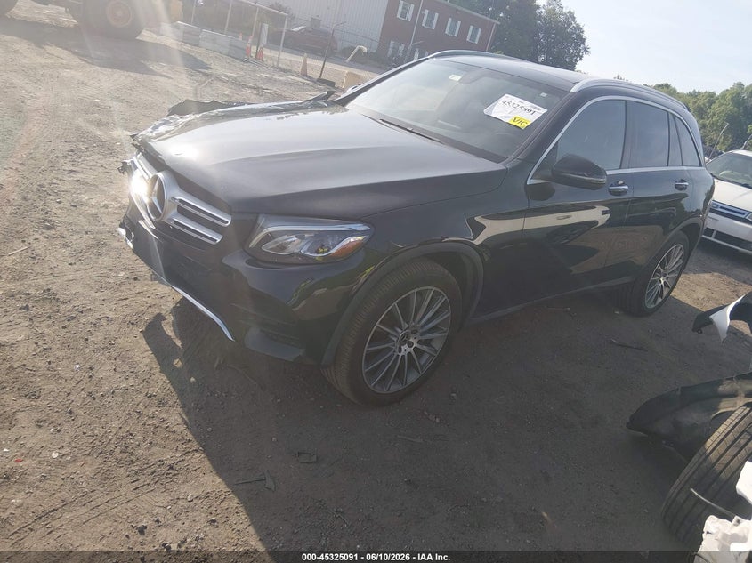 MERCEDES-BENZ GLC 300 - zdjęcie 2