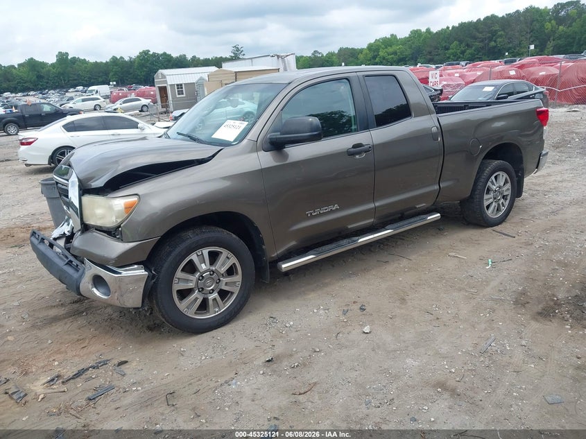 2013 TOYOTA TUNDRA auction photo 2