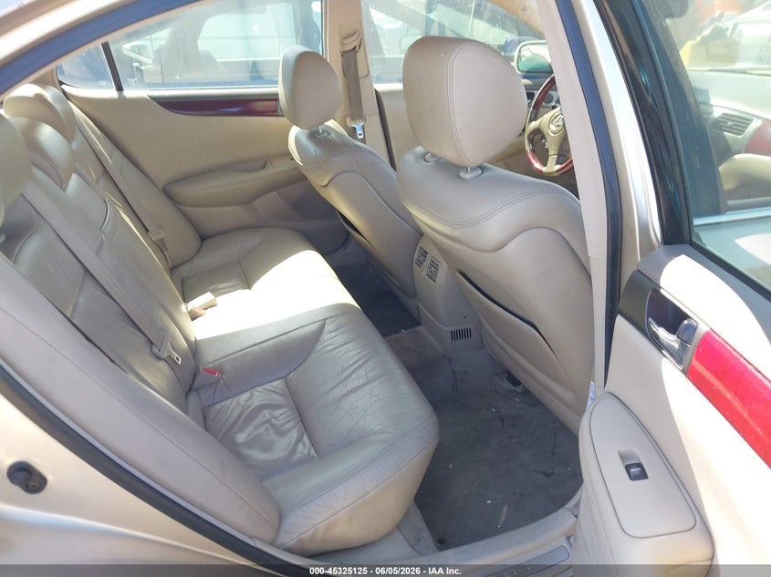 2004 Lexus Es 330 VIN: JTHBA30G440003329 Lot: 45325125