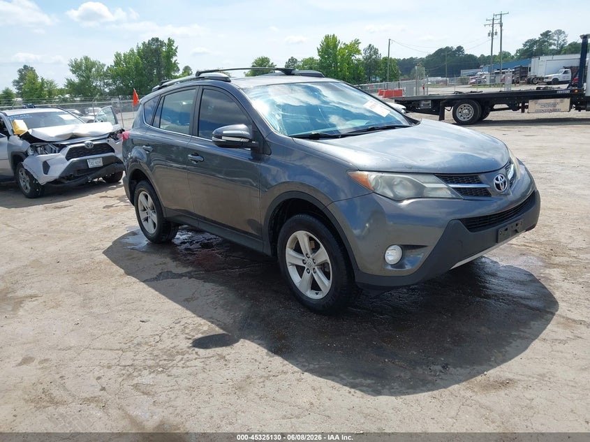 Vin: 2t3rfrev5ew205654, lot: 45823063, toyota rav4 xle 2014 img_1
