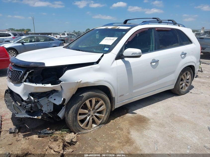 2011 KIA SORENTO auction photo 2