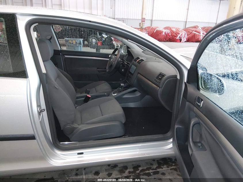 2009 VOLKSWAGEN RABBIT auction photo 5