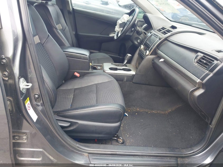 2012 TOYOTA CAMRY auction photo 5