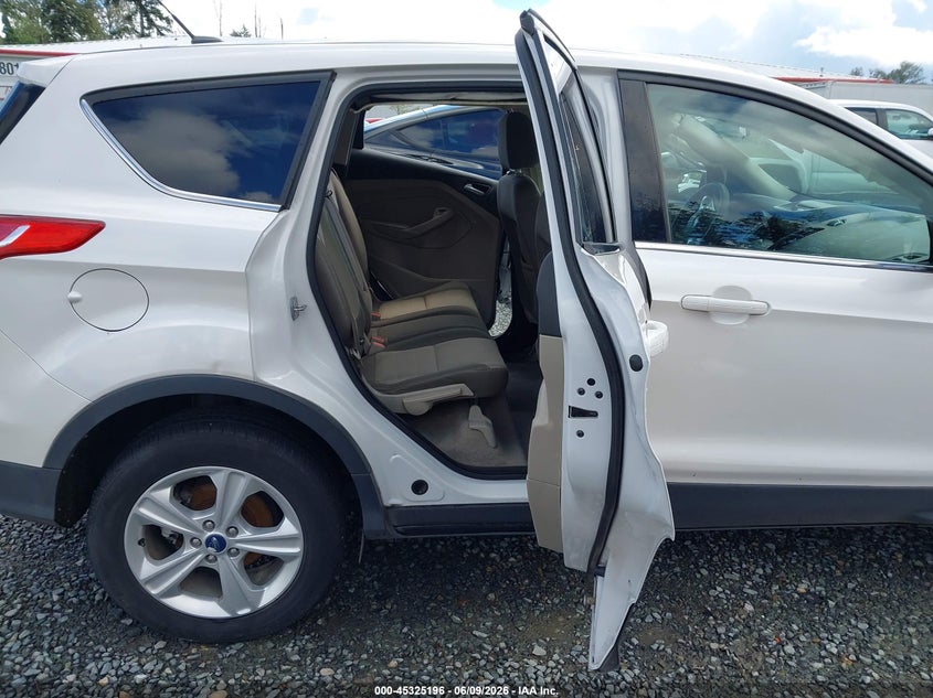 2016 Ford Escape Se VIN: 1FMCU9G95GUC63352 Lot: 45325196