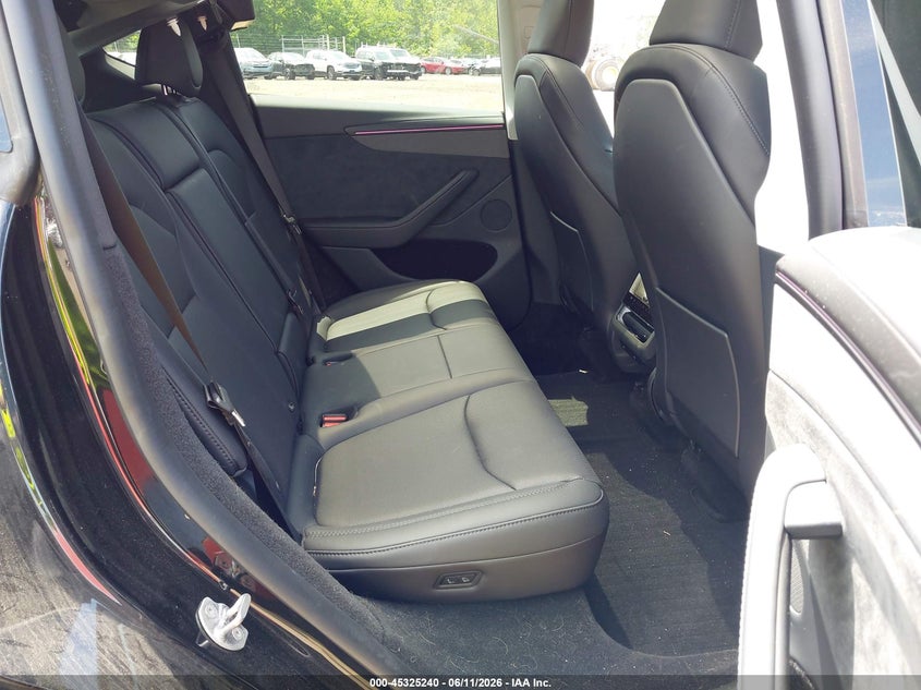 2026 TESLA MODEL Y auction photo 8