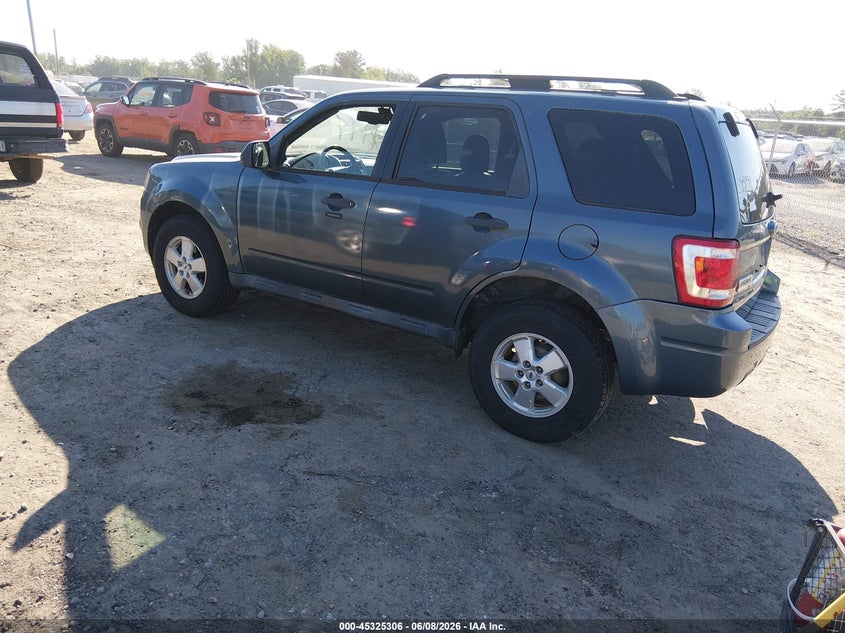 Vin: 1fmcu0d70akc48985, lot: 45823239, ford escape xlt 20103