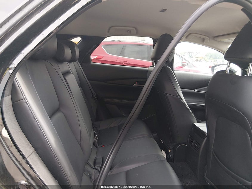 2024 MAZDA CX-30 2.5L I-4 DI, DOHC, V(VIN: 3MVDMBBM7RM600458