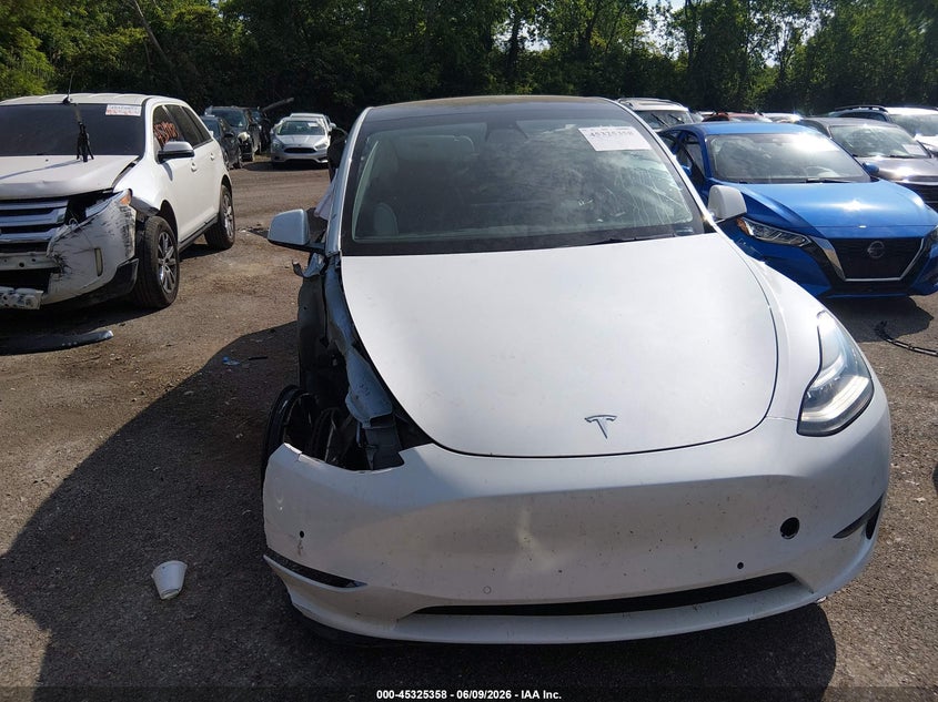 2021 TESLA MODEL Y ELECTRIC(VIN: 5YJYGDEE3MF196694