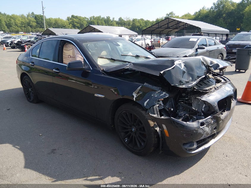 Vin: wbafu7c52ddu69181, lot: 45823342, bmw 535i xdrive 2013 img_1