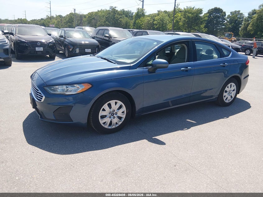 2019 Ford Fusion S 3FA6P0G75KR273999 photo 1