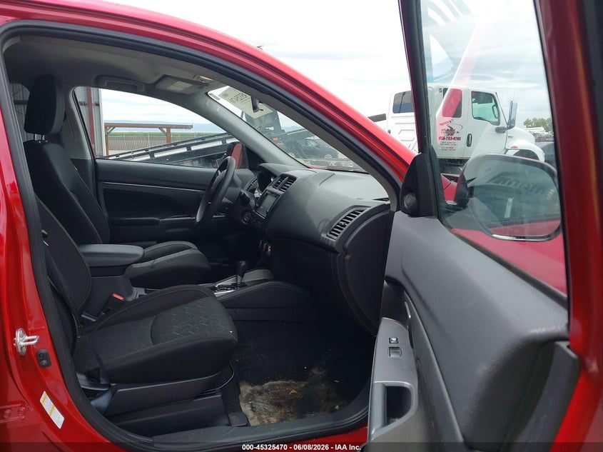 AtlanticExpress - Mitsubishi Outlander Sport
