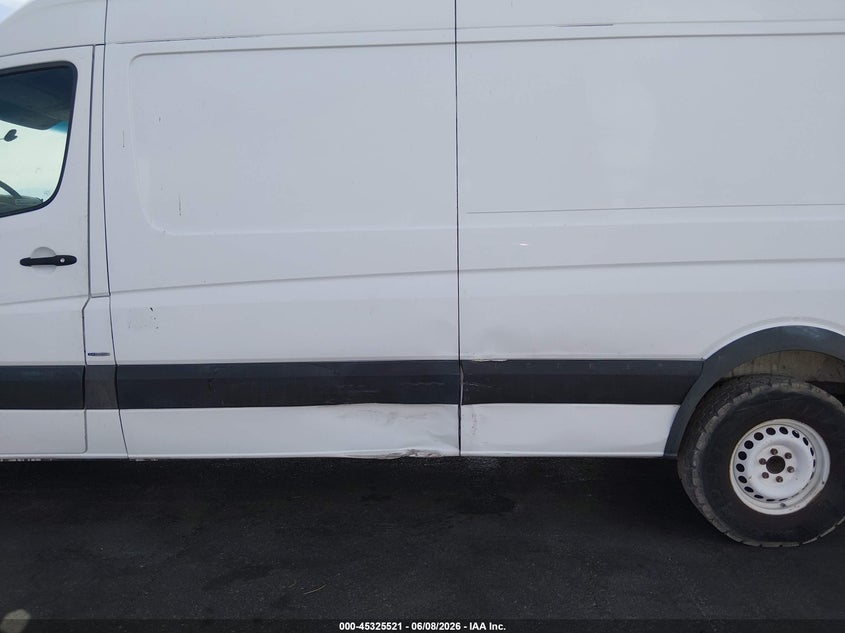 2012 MERCEDES-BENZ SPRINTER 2500 auction photo 6