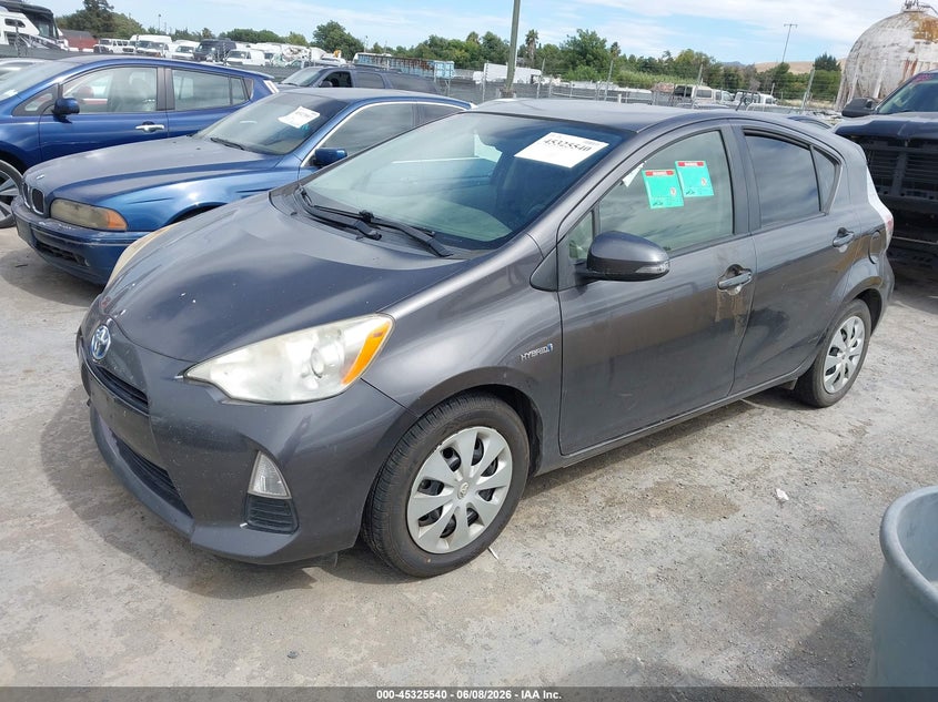 Vin: jtdkdtb37d1546722, lot: 45823473, toyota prius c one 20132