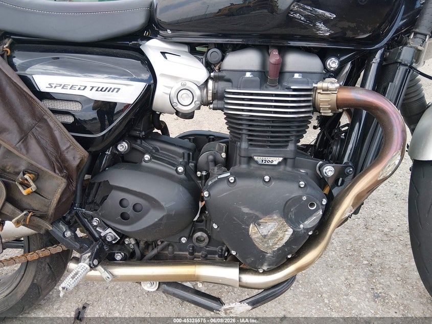 2019 TRIUMPH MOTORCYCLE SPEED TWIN auction photo 8
