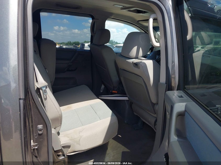 2007 NISSAN TITAN auction photo 8
