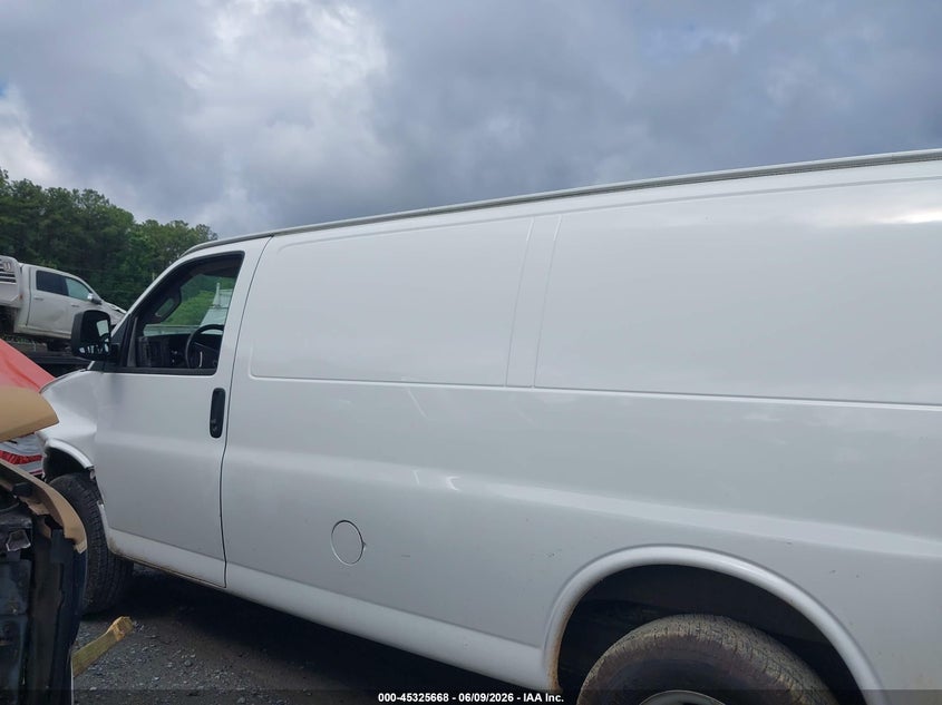 2016 GMC Savana 2500 Work Van VIN: 1GTW7AFF3G1180943 Lot: 45325668