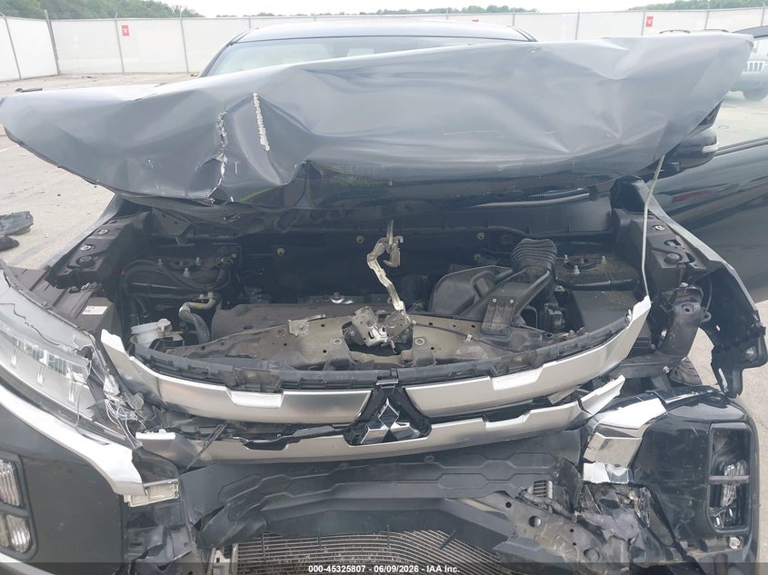 2021 Mitsubishi Outlander Sport 2.0 Be Awc/2.0 Es Awc/2.0 Le Awc/2.0 Se Awc VIN: JA4ARUAU1MU024240 Lot: 45325807