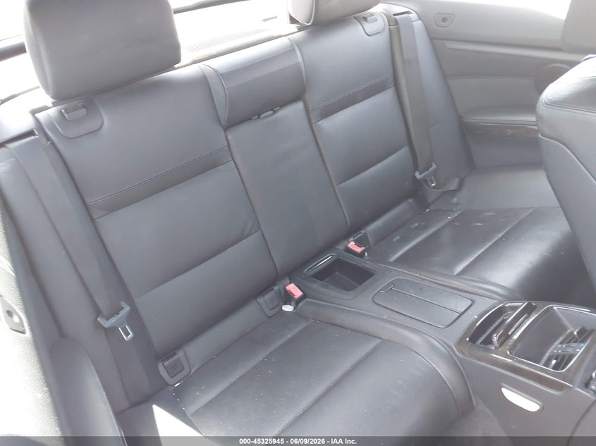 2011 BMW 335I auction photo 8