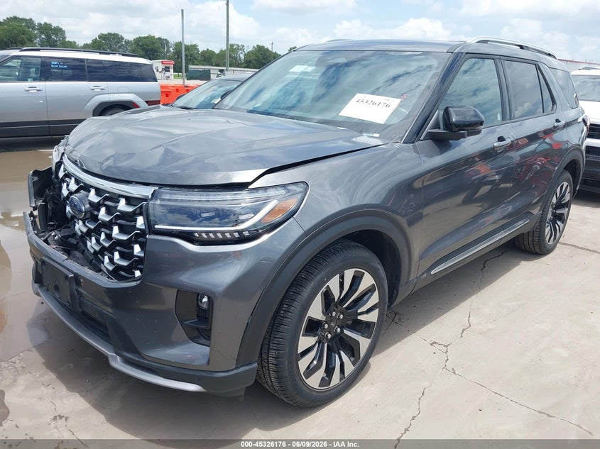2025 FORD EXPLORER auction photo 2