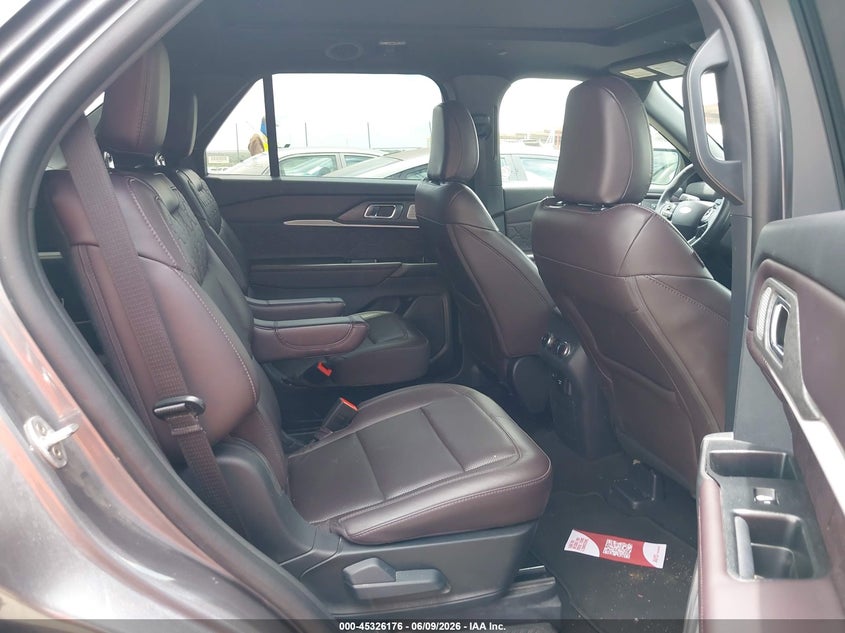 2025 FORD EXPLORER auction photo 8