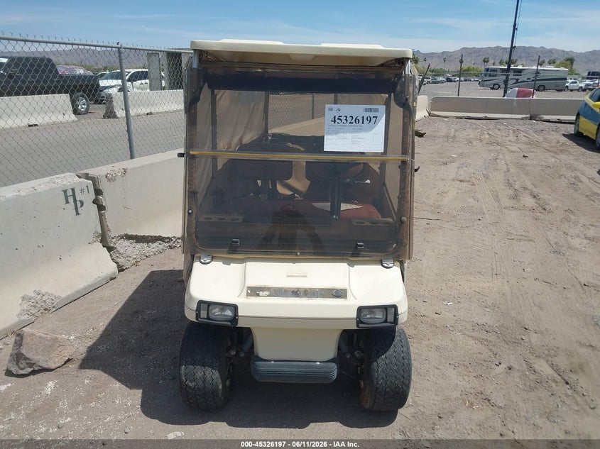 1991 CLUB CAR GOLF CART auction photo 6