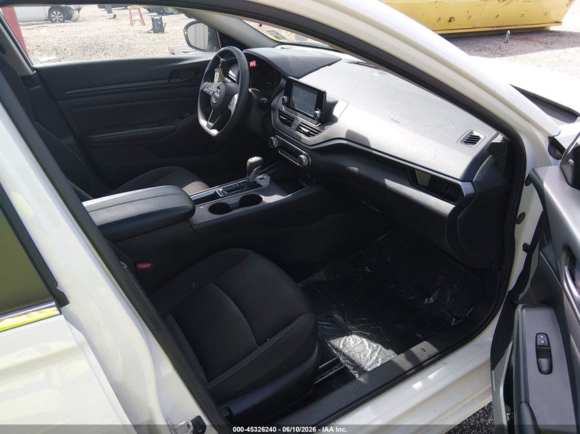 2024 NISSAN ALTIMA auction photo 5
