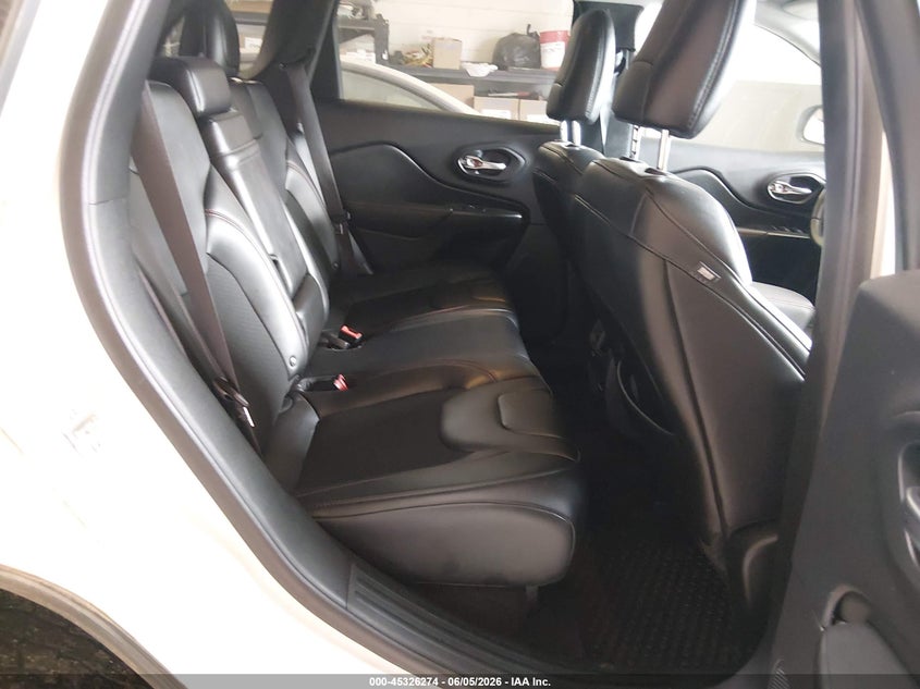 2019 JEEP CHEROKEE auction photo 8