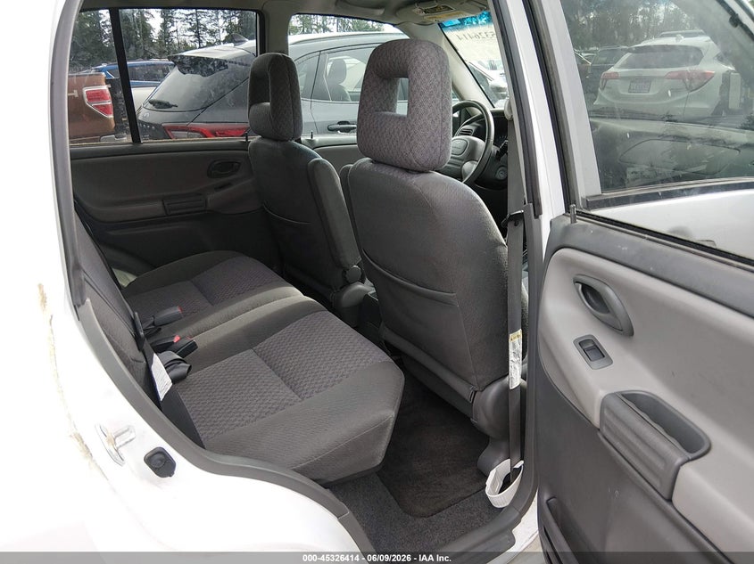 2004 Chevrolet Tracker VIN: 2CNBJ134946907266 Lot: 45326414