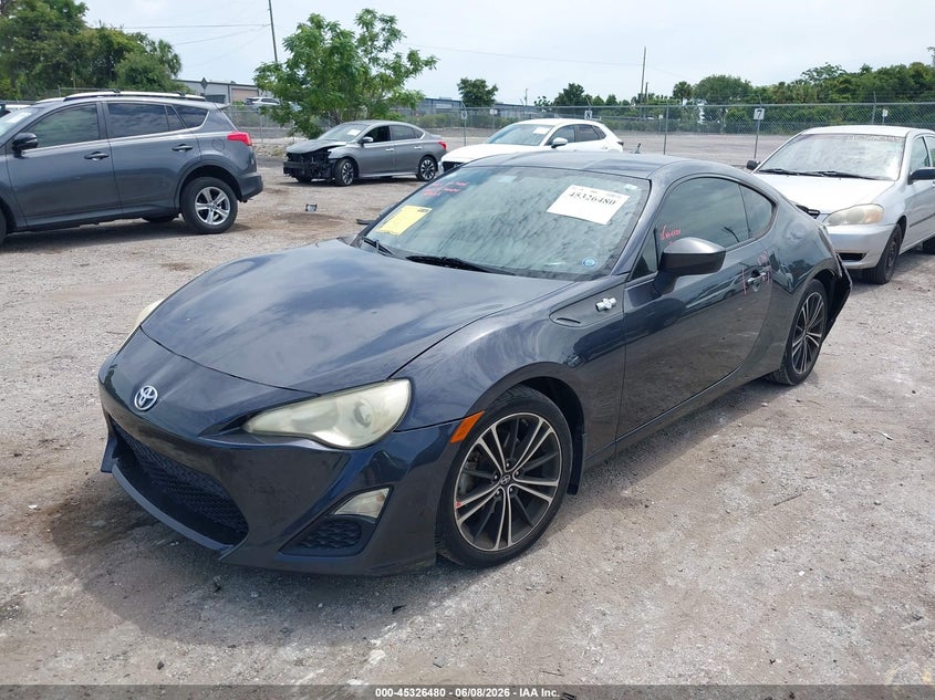Vin: jf1znaa13d1707489, lot: 45824414, scion fr-s 20132