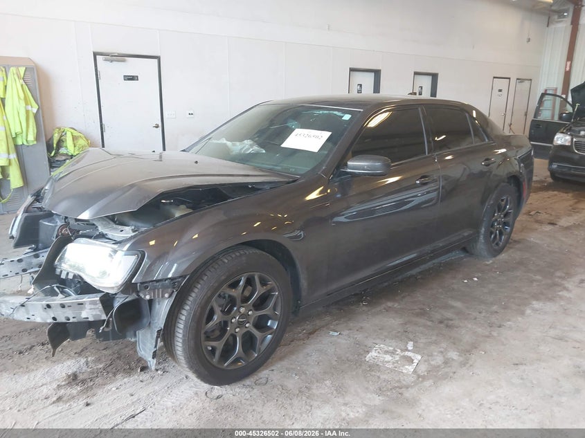 Vin: 2c3ccagg4jh202015, lot: 45824435, chrysler 300 300s awd 20182