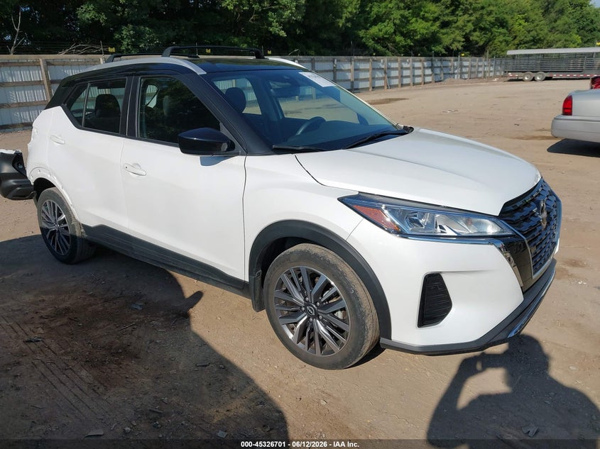 2024 Nissan Kicks Sv Xtronic Cvt