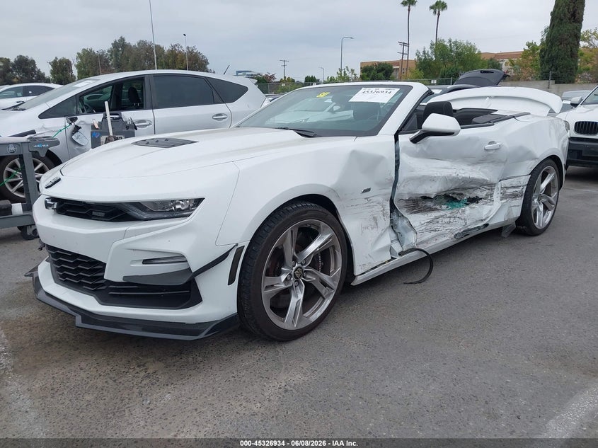 2023 CHEVROLET CAMARO auction photo 2