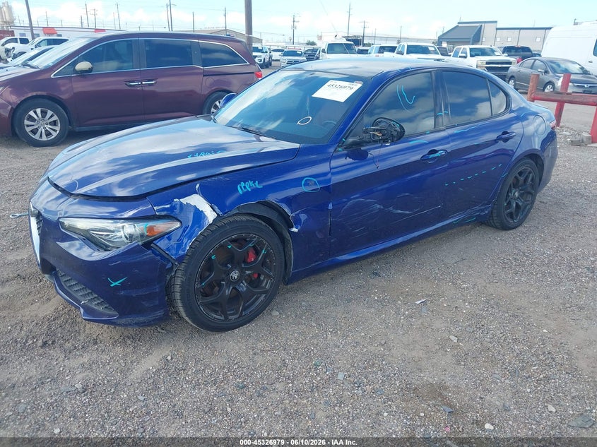 2022 ALFA ROMEO GIULIA 2.0L I-4 DI, VVT, TU(VIN: ZARFAMBN3N7662182