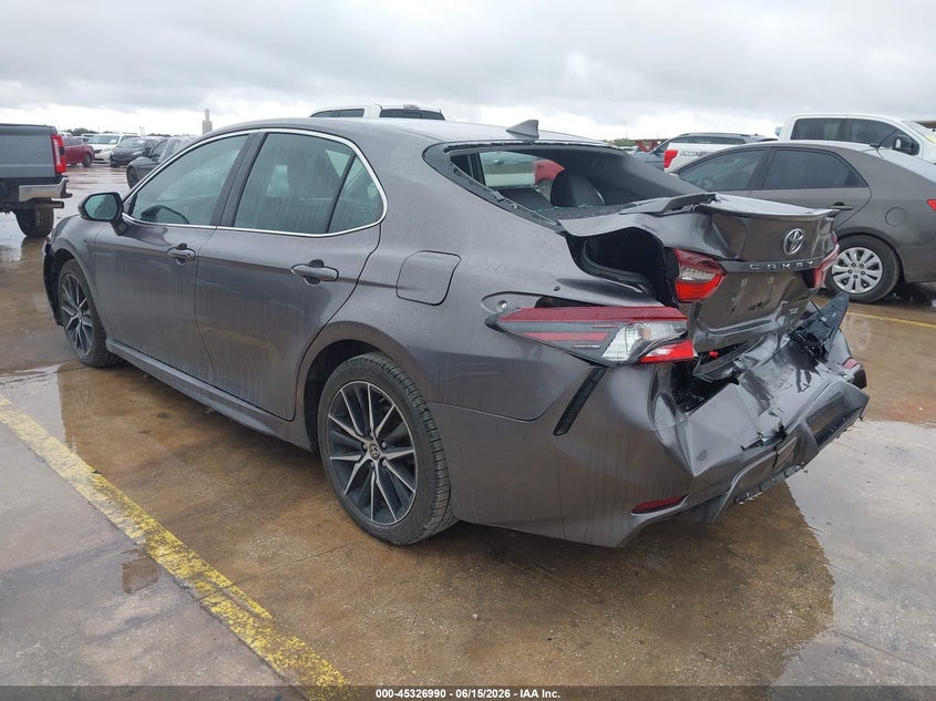 TOYOTA CAMRY - zdjęcie 3