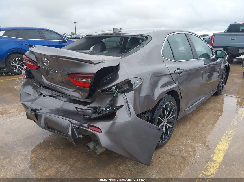 TOYOTA CAMRY - zdjęcie 4