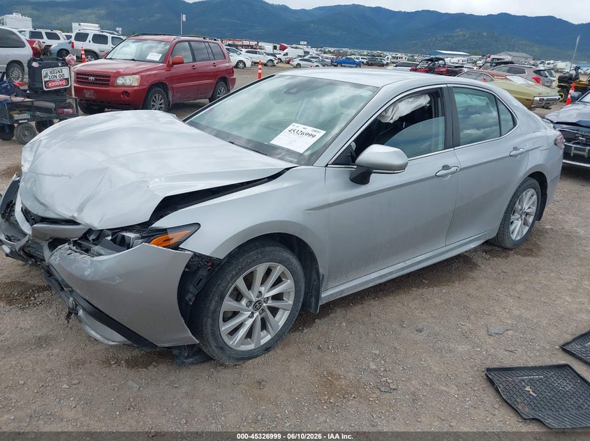2021 TOYOTA CAMRY auction photo 2